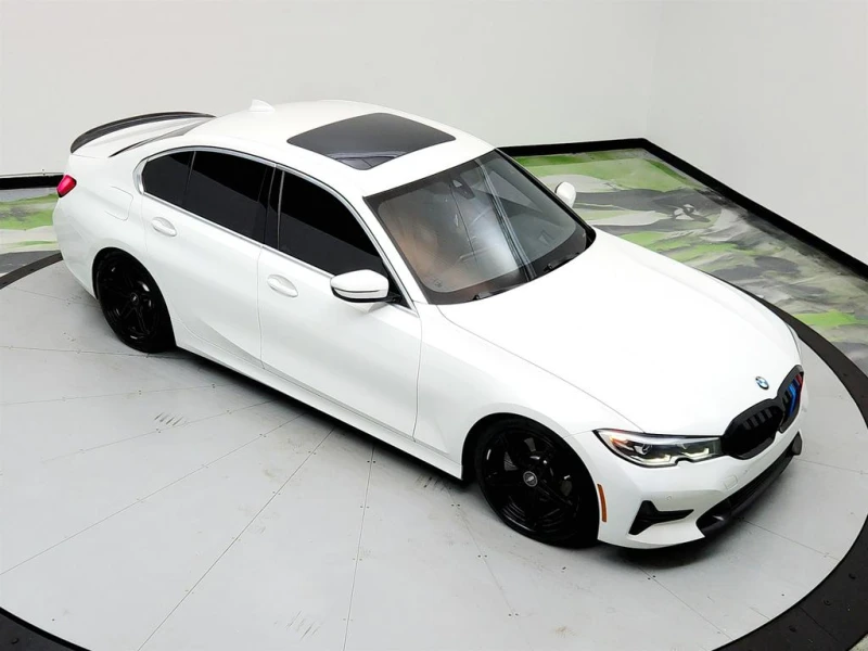 BMW 330 HEAD UP * AMBIENT * KEYLESS * - 40400 лв. - 54114968 1