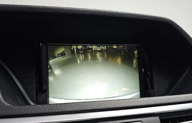 Mercedes-Benz E 220 Avantgarde | Mobile.bg   13