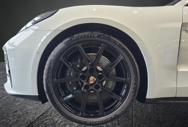 Porsche Panamera 4 E-Hybrid = Air Suspension = Гаранция - изображение 4