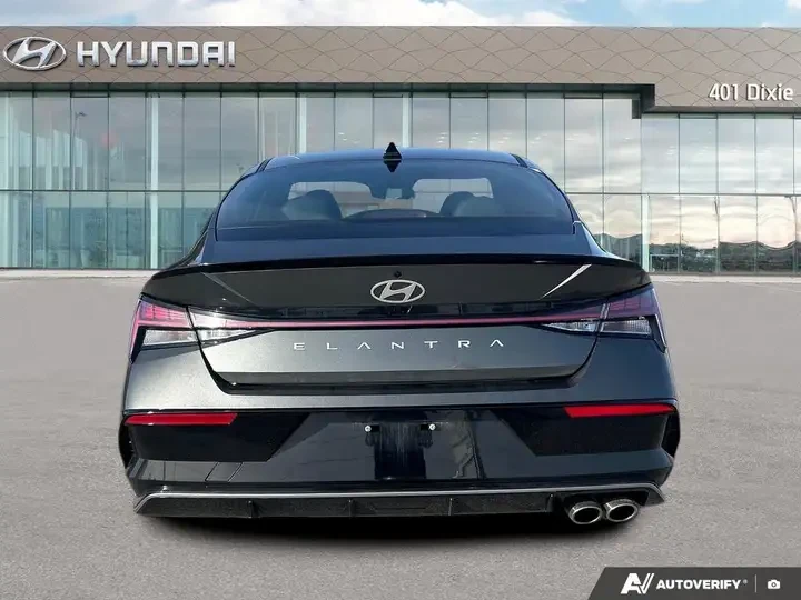 Hyundai Elantra N Line Ultimate Fwd | 2 Keys| Leather | CARFAX, снимка 8 - Автомобили и джипове - 54784381