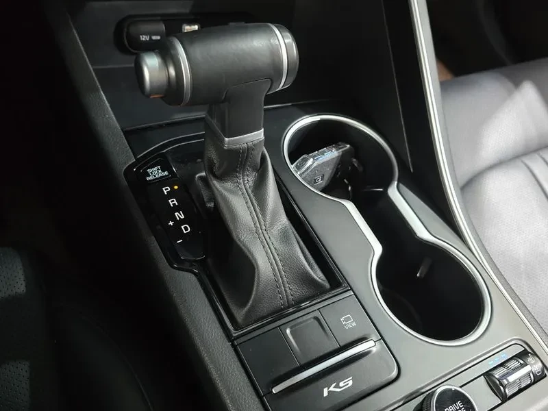 Kia K5 2.0 Lpi Trendy, снимка 9 - Автомобили и джипове - 55614672