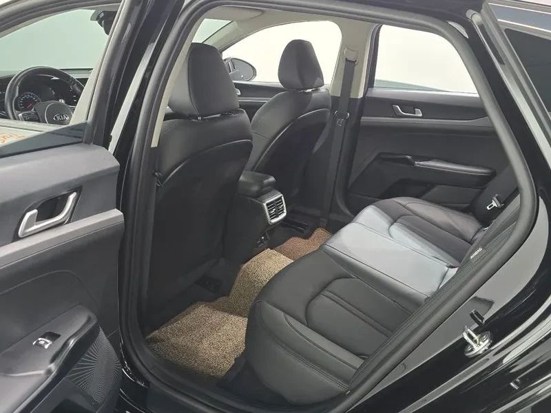 Kia K5 2.0 Lpi Trendy, снимка 12 - Автомобили и джипове - 55614672