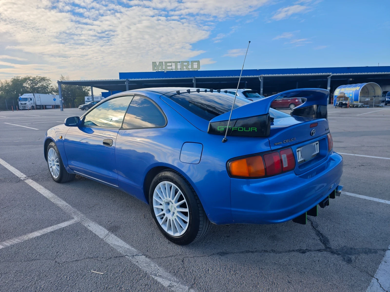 Toyota Celica 1.8 16v, снимка 1