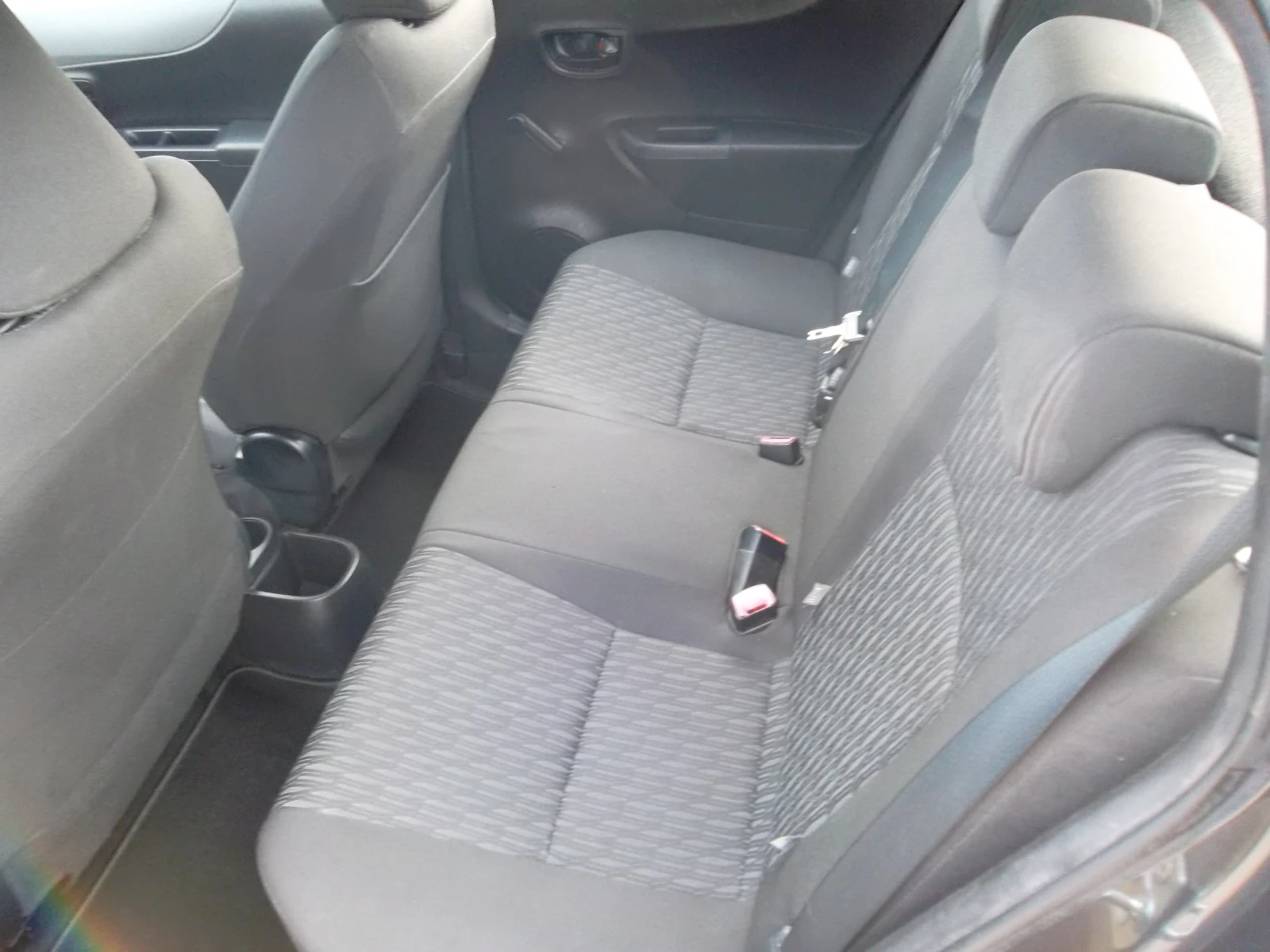 Toyota Yaris 1.0 vvti | Mobile.bg — изображение 13
