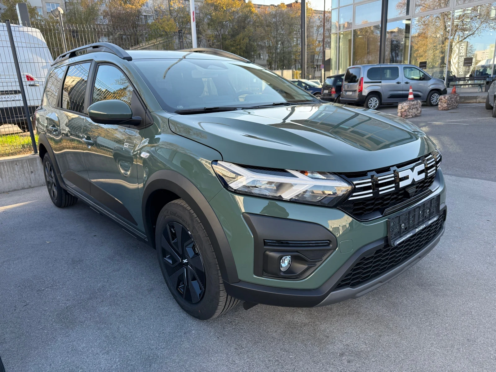 Dacia Jogger НОВ ГАРАНЦИЯ 1.0 TCe ECO-G 100(101 кс) LPG 7 Seat  - изображение 3