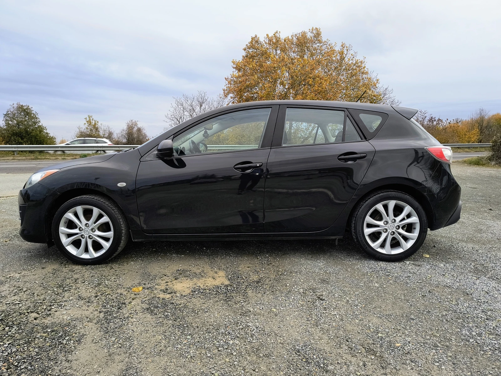 Mazda 3 1.6-105 КС НАВИ * СЕРВИЗНА ИСТОРИЯ* ФЕЙСЛИФТ - изображение 8