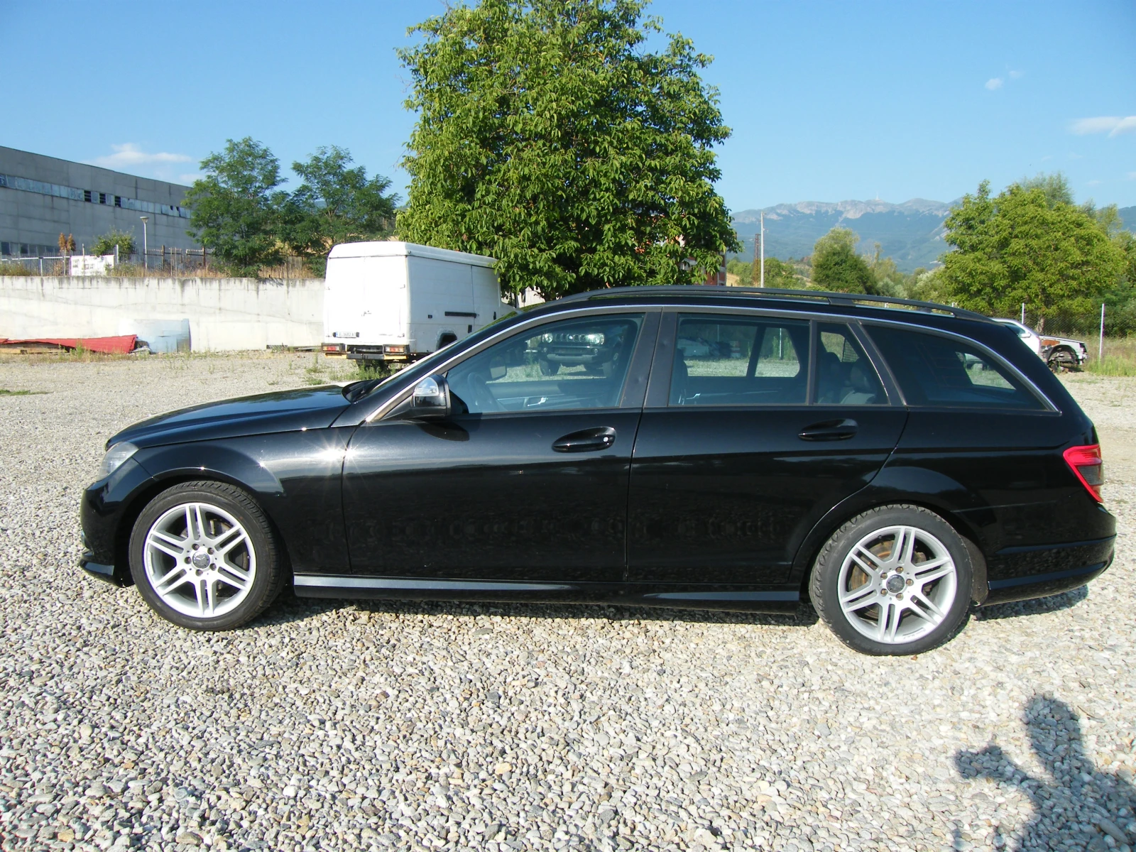 Mercedes-Benz C 220 2, 2 cdi AMG - изображение 2