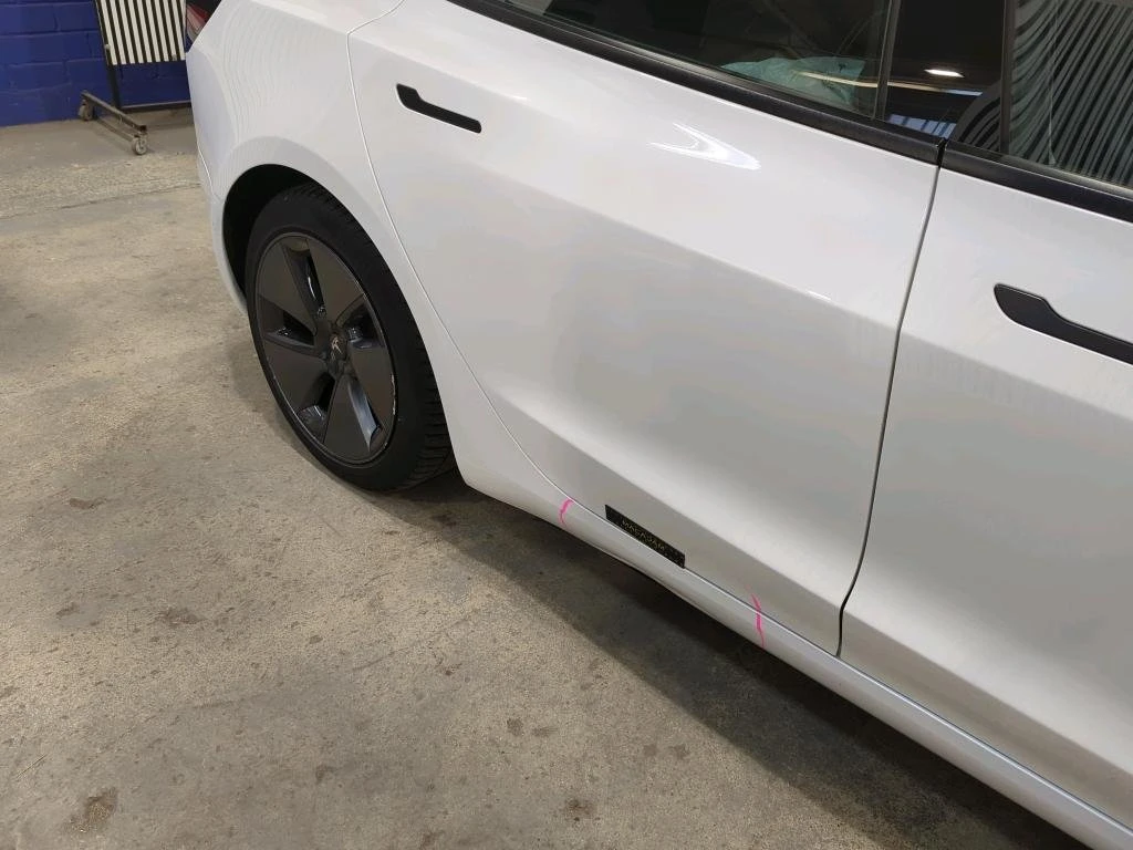 Tesla Model 3 Long Range - изображение 8