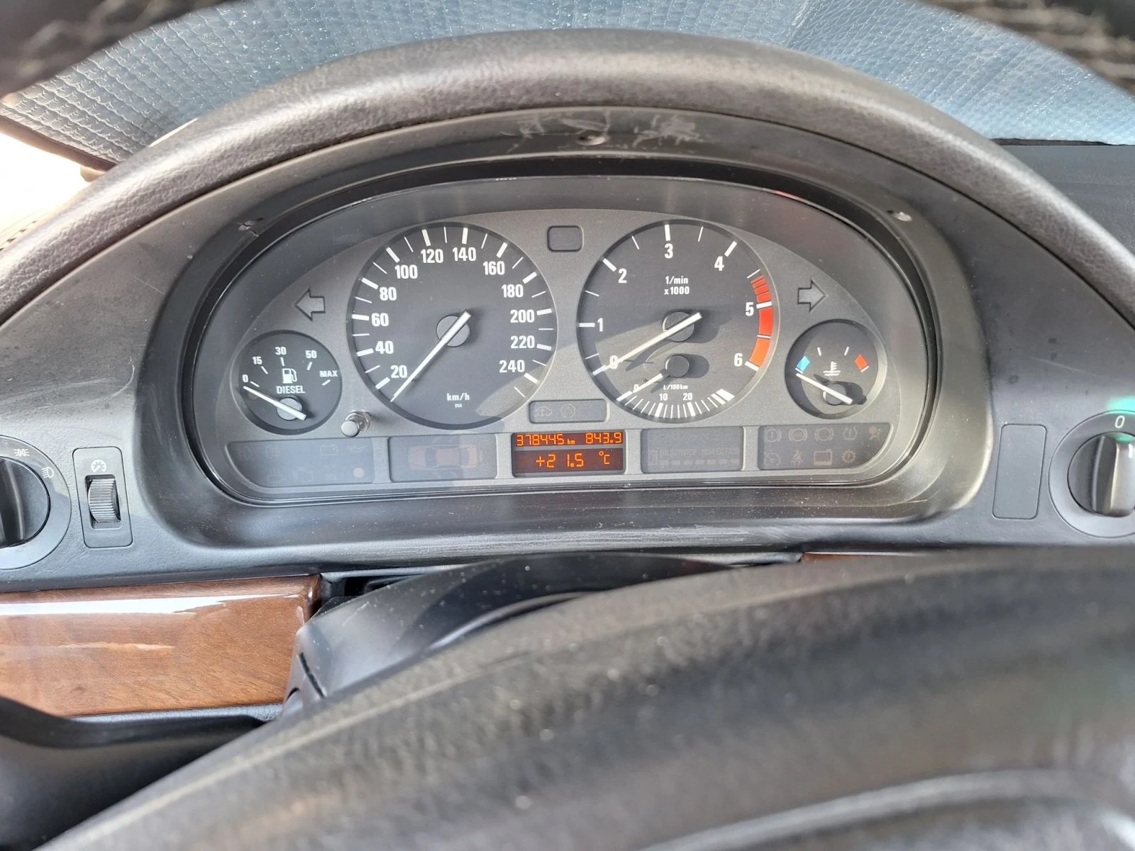 BMW 525 E 39 - изображение 3
