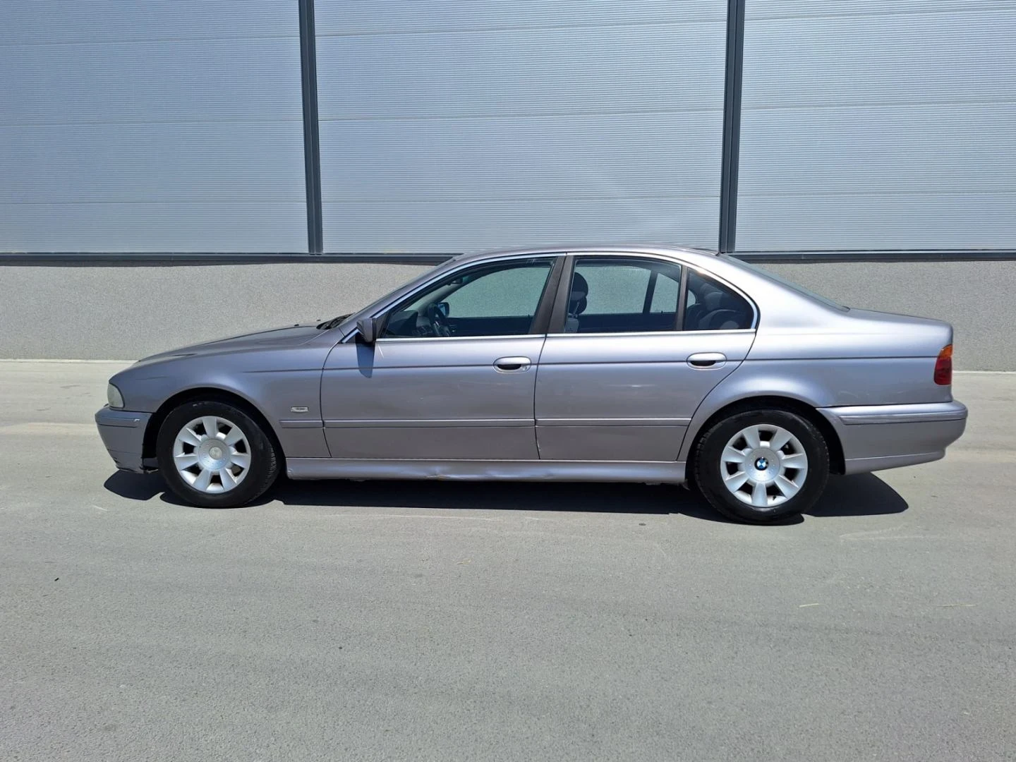 BMW 525 E 39 - изображение 4