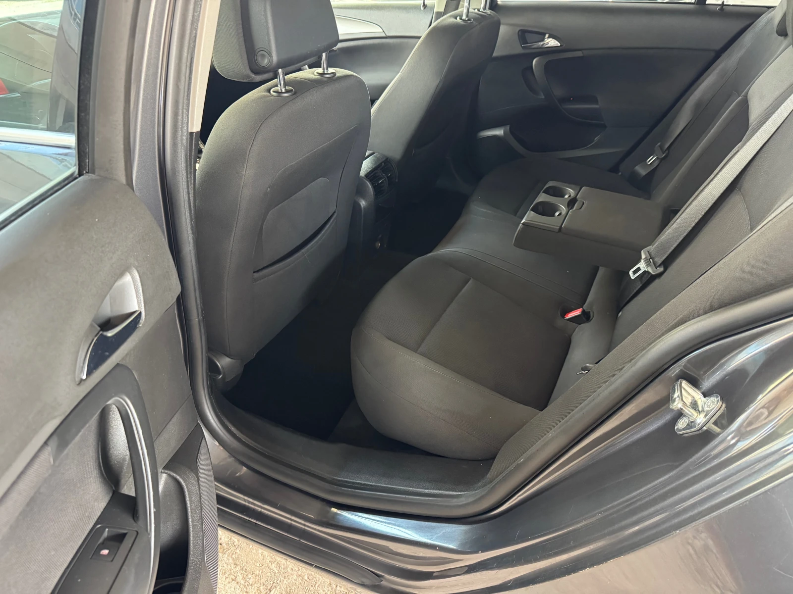 Opel Insignia 2.0CDTI-2011-AUTO-NAVI | Mobile.bg   11