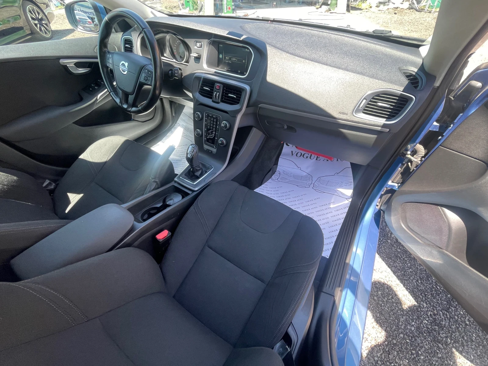 Volvo V40 D2* Камера* 6 Скорости - изображение 7