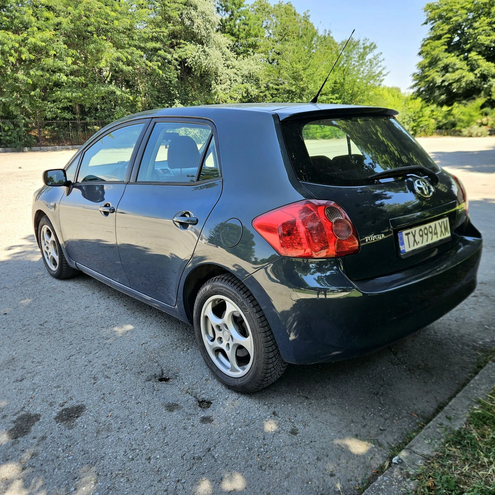 Toyota Auris  - изображение 4