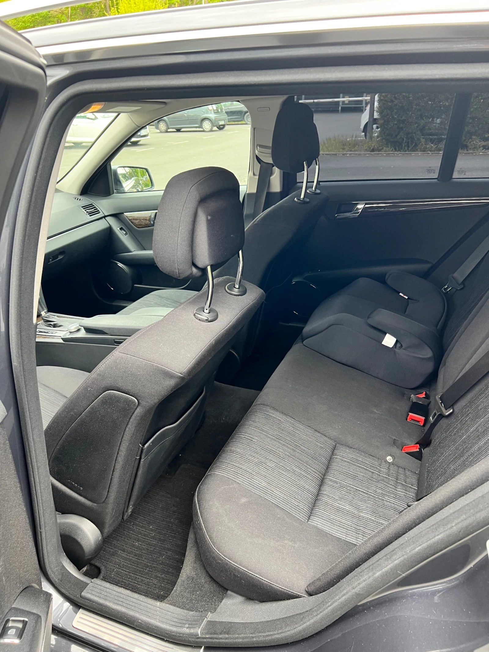 Mercedes-Benz C 200 T Elegance - изображение 10