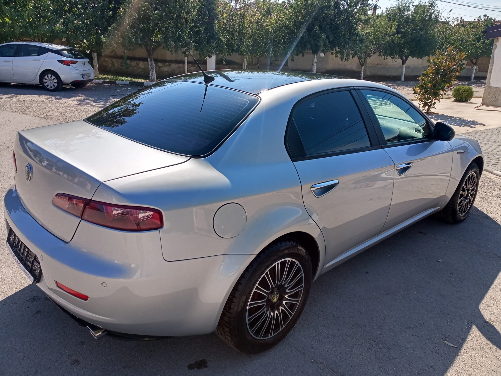 Alfa Romeo 159 2.2 JTS 16V Distinctive - изображение 6