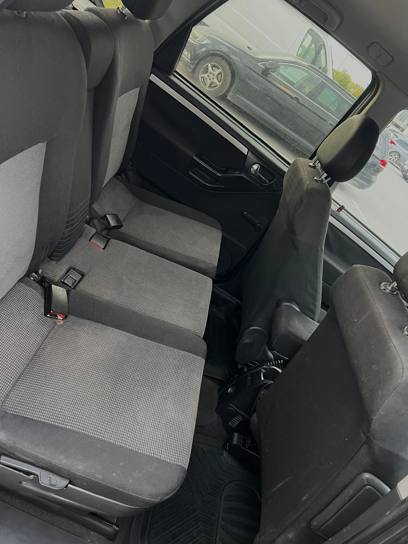 Opel Meriva 1, 4 GAZ - изображение 3
