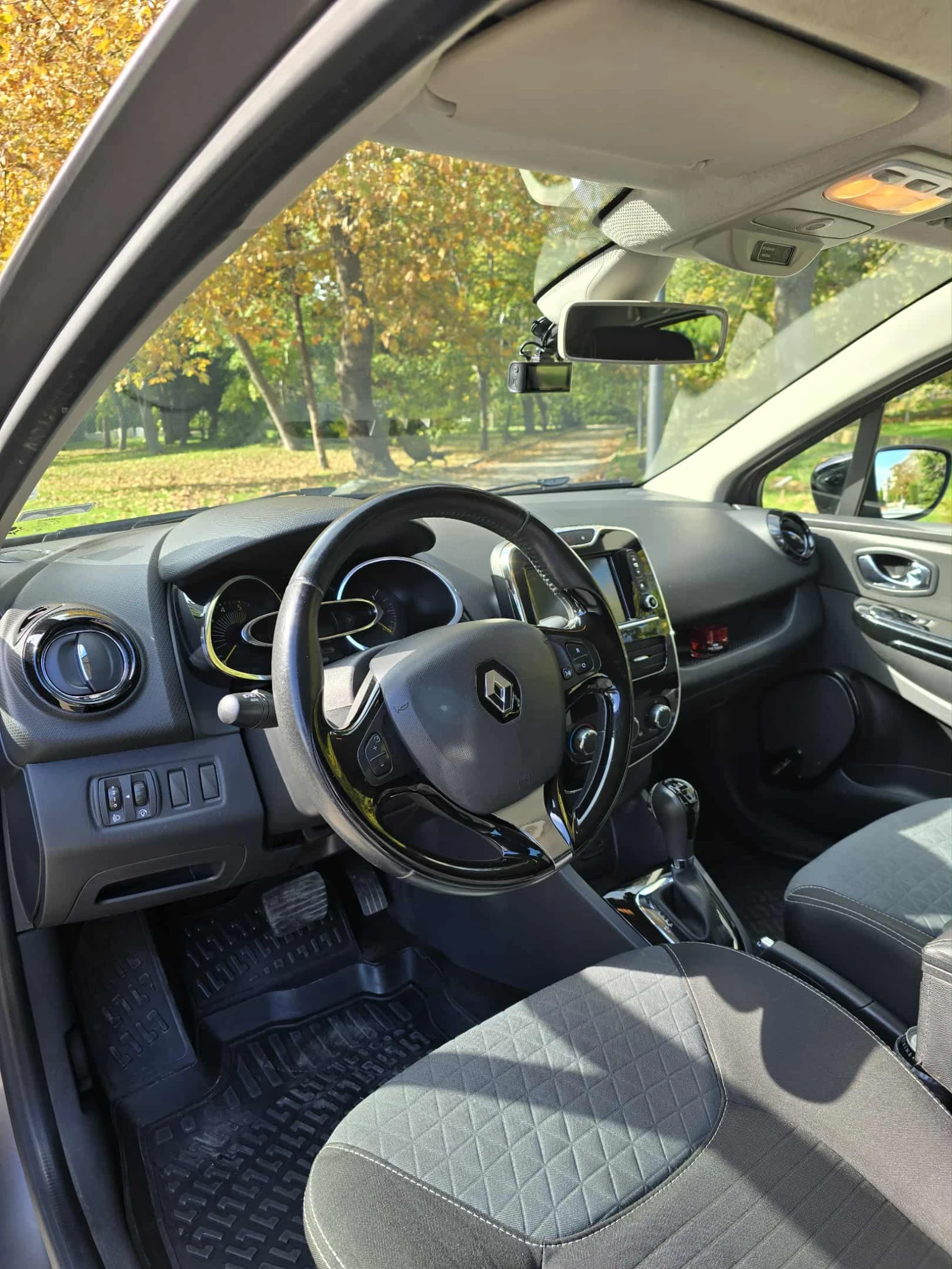 Renault Clio  - изображение 10