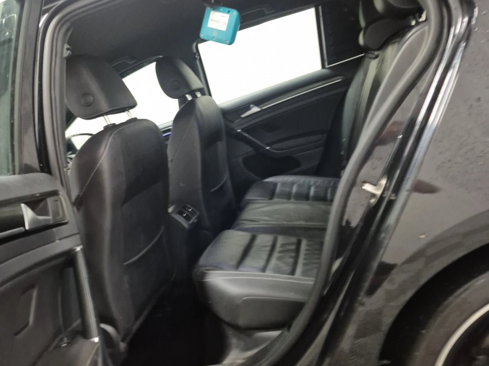 VW Golf * R* CARFAX * БЕЗ ПЪРВОНАЧАЛНА ВНОСКА - изображение 9