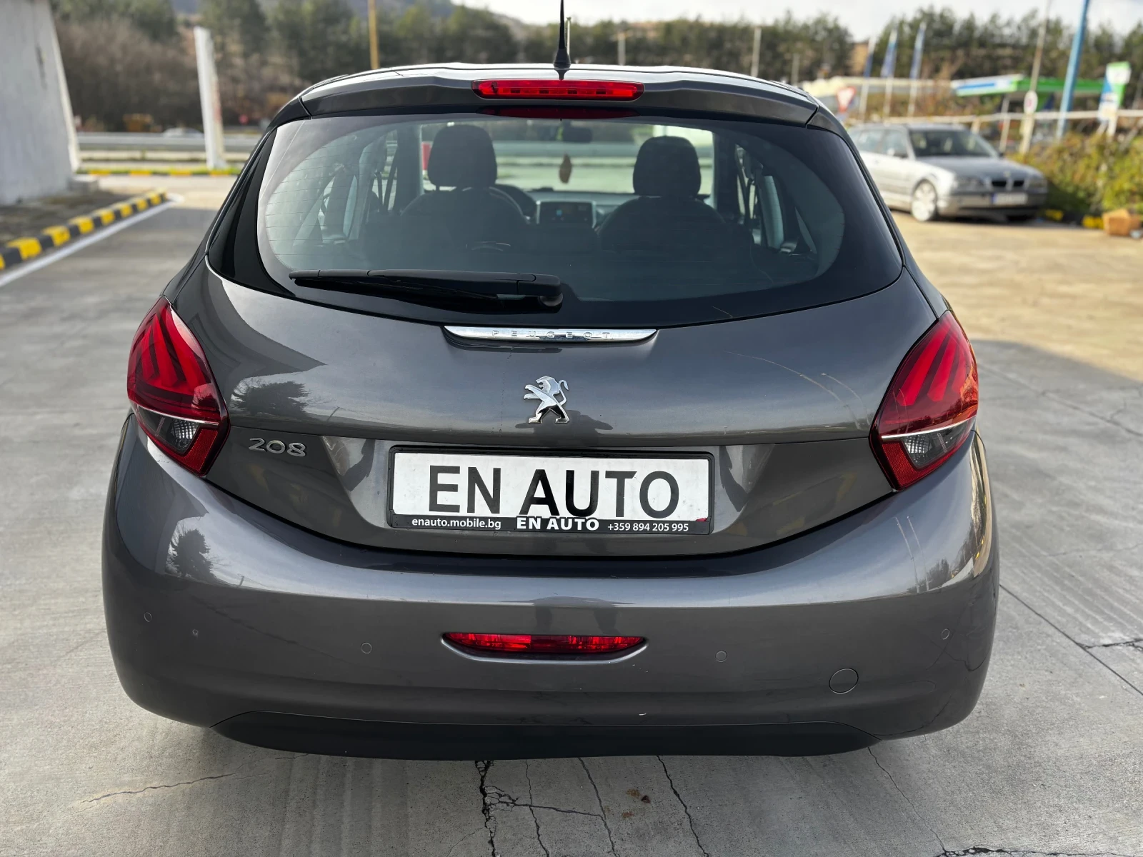Peugeot 208 1.2 i* 134 000 KM* COC* KTEO* NAVI*  | Mobile.bg   5