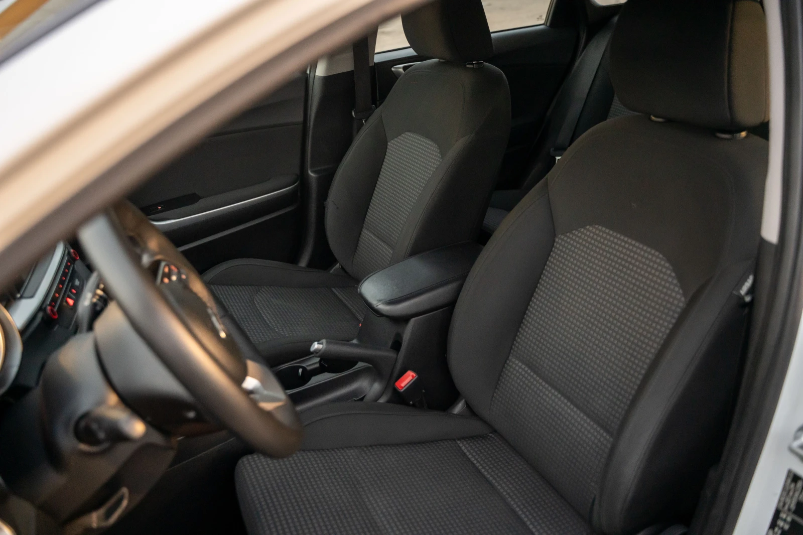 Kia Ceed 1.4 100.. | Mobile.bg   15