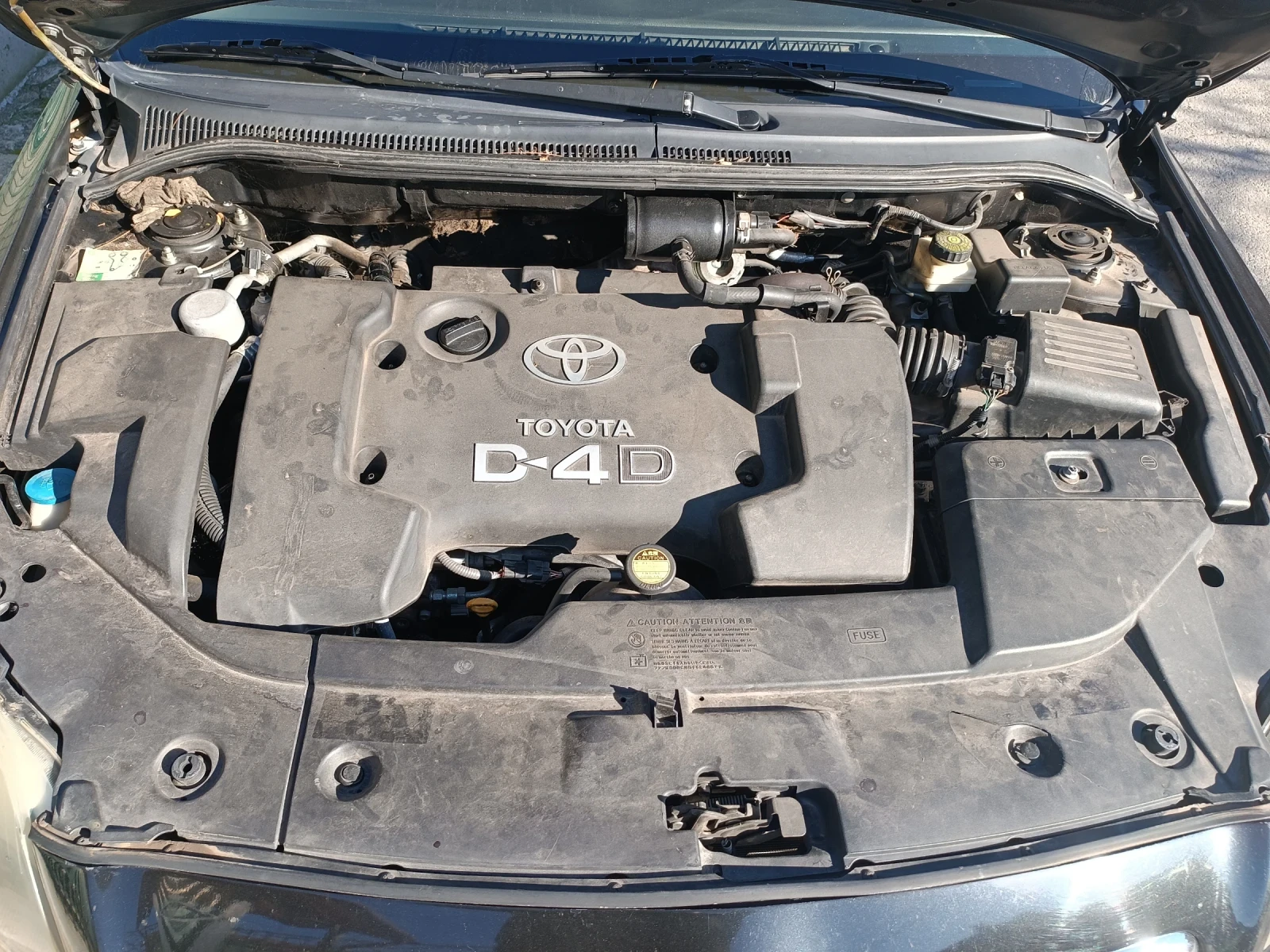 Toyota Avensis T25 - изображение 4