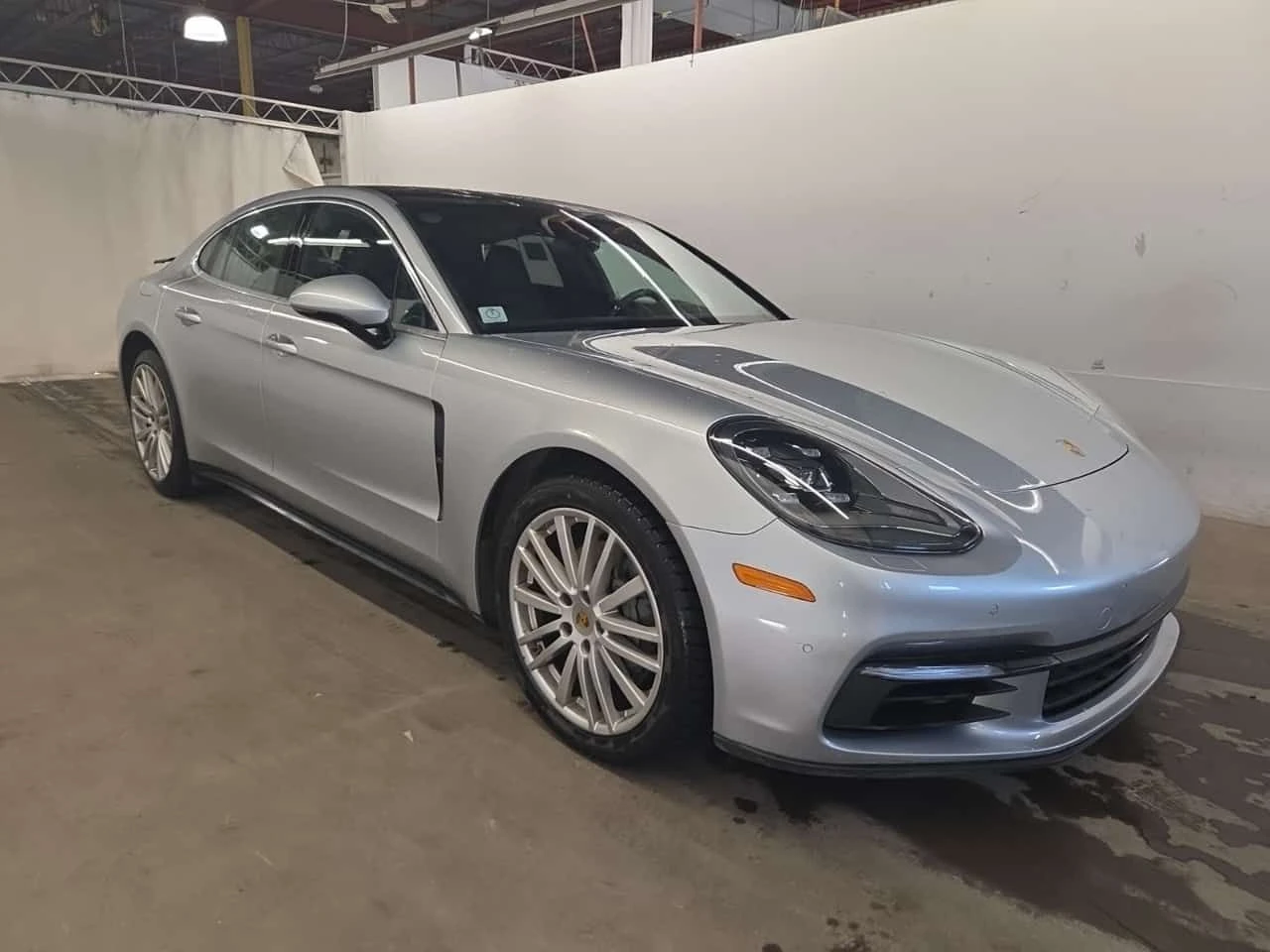 Porsche Panamera 4S | KEYLESS | ПОДГРЕВИ | CARFAX, снимка 2 - Автомобили и джипове - 53940194