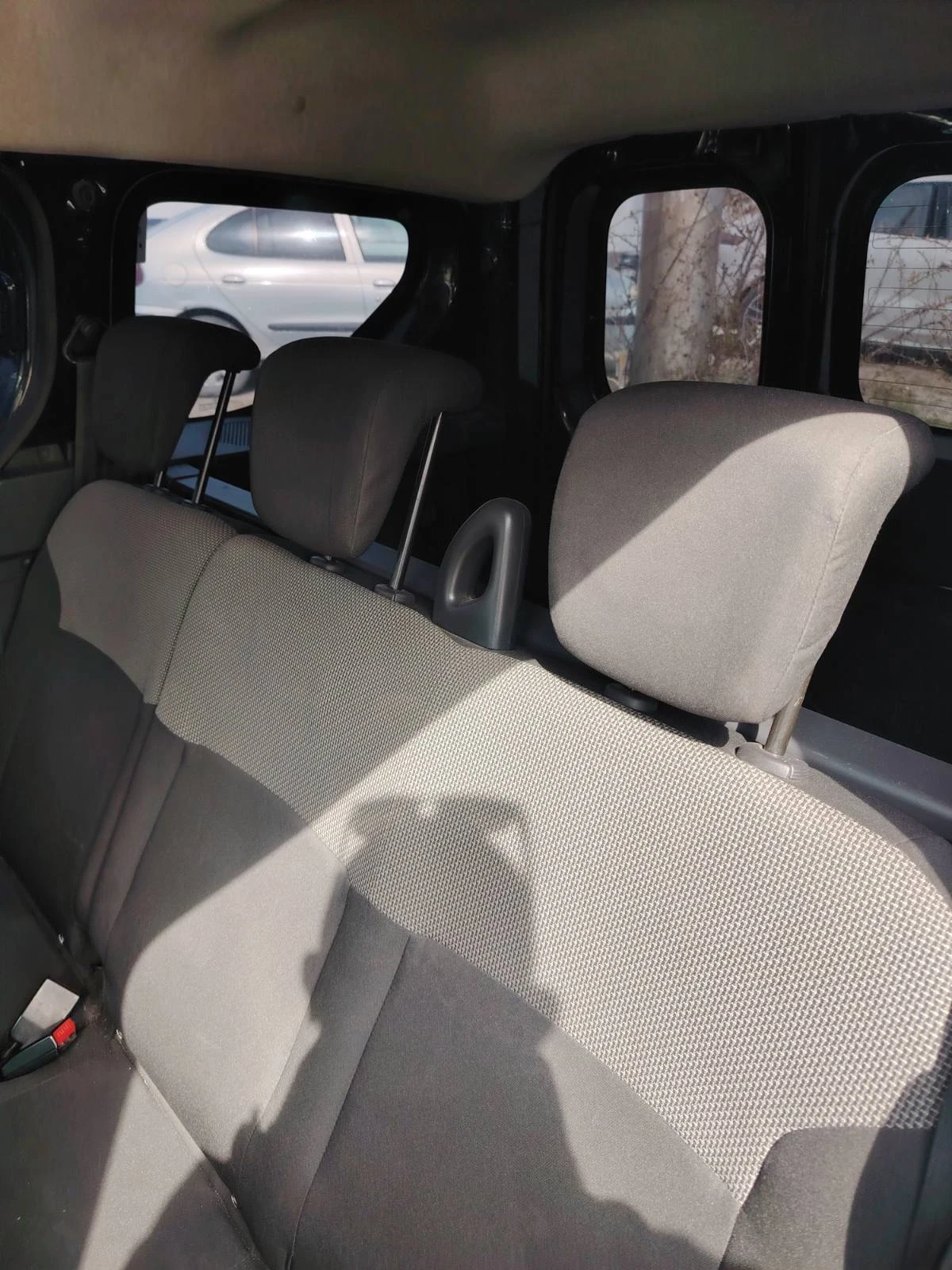 Dacia Dokker, снимка 8 - Автомобили и джипове - 54004993