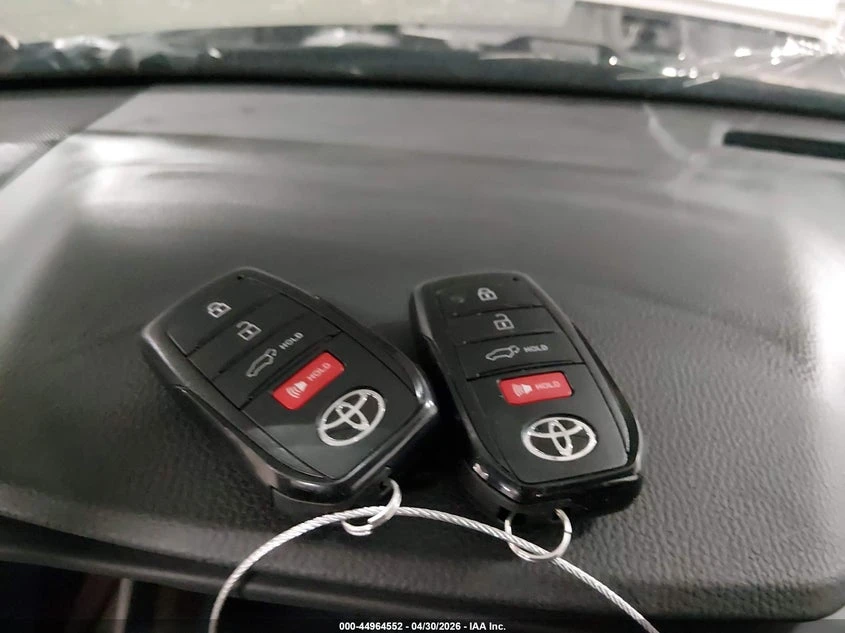 Toyota Grand Highlander 2.5l Hybrid Limited, снимка 11 - Автомобили и джипове - 54488561