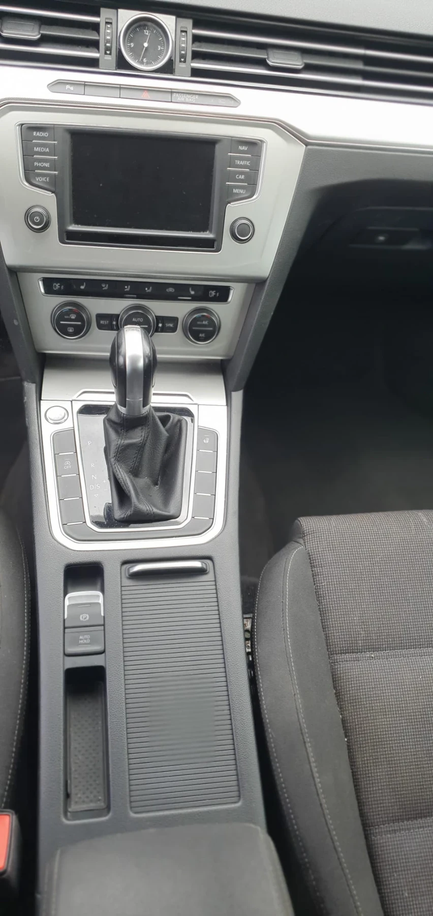 VW Passat, снимка 9 - Автомобили и джипове - 54740339