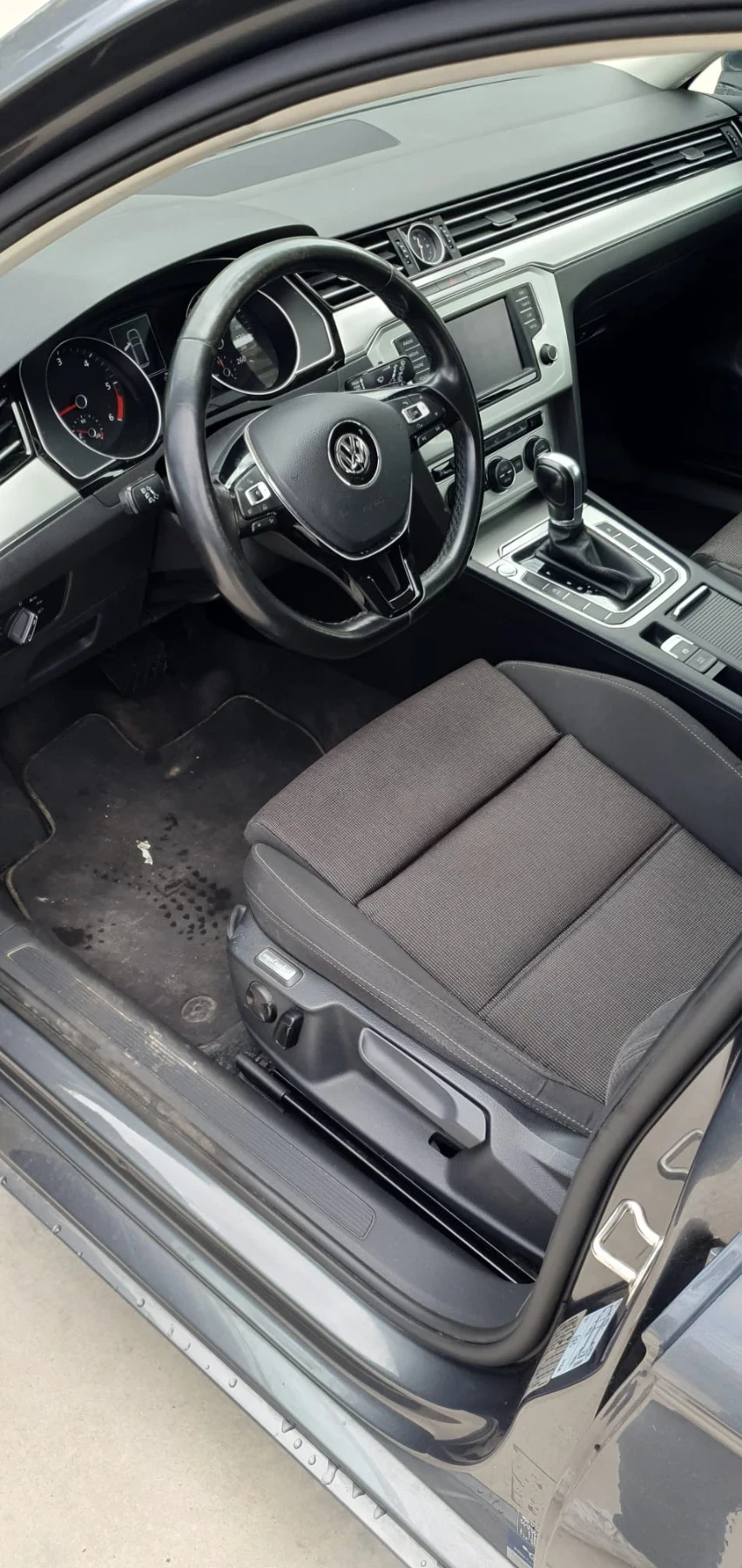 VW Passat, снимка 7 - Автомобили и джипове - 54740339