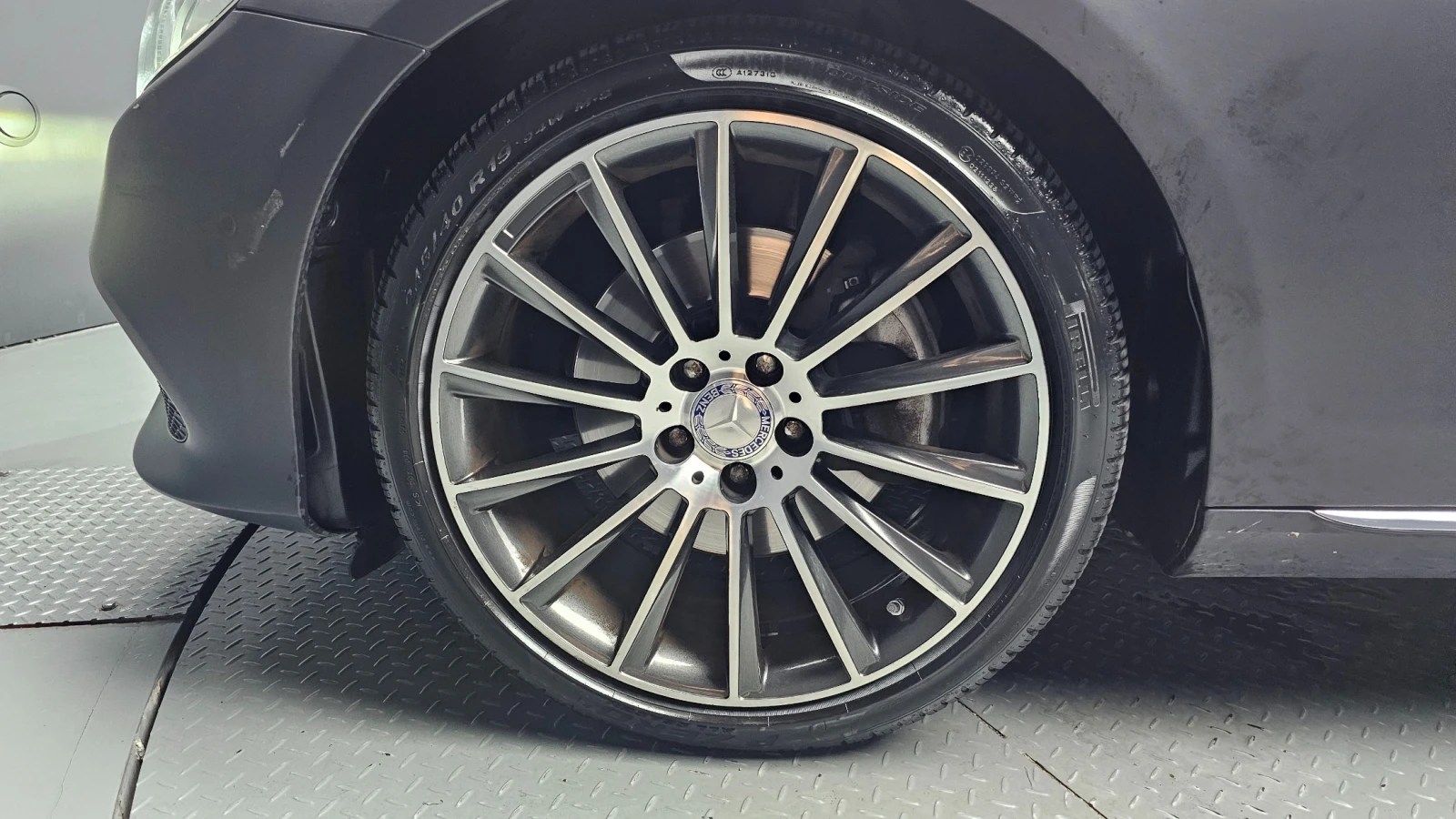 Mercedes-Benz E 220 Head up//Подгрев/ПАНОРАМА/ПАМЕТ/КОЖА, снимка 3 - Автомобили и джипове - 55301204