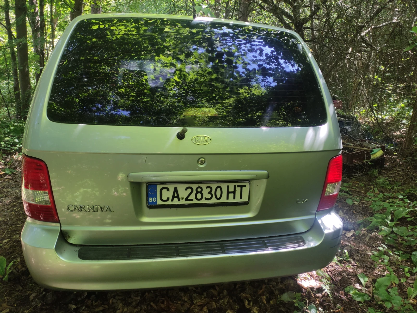 Kia Carnival LX, снимка 4 - Автомобили и джипове - 55496592