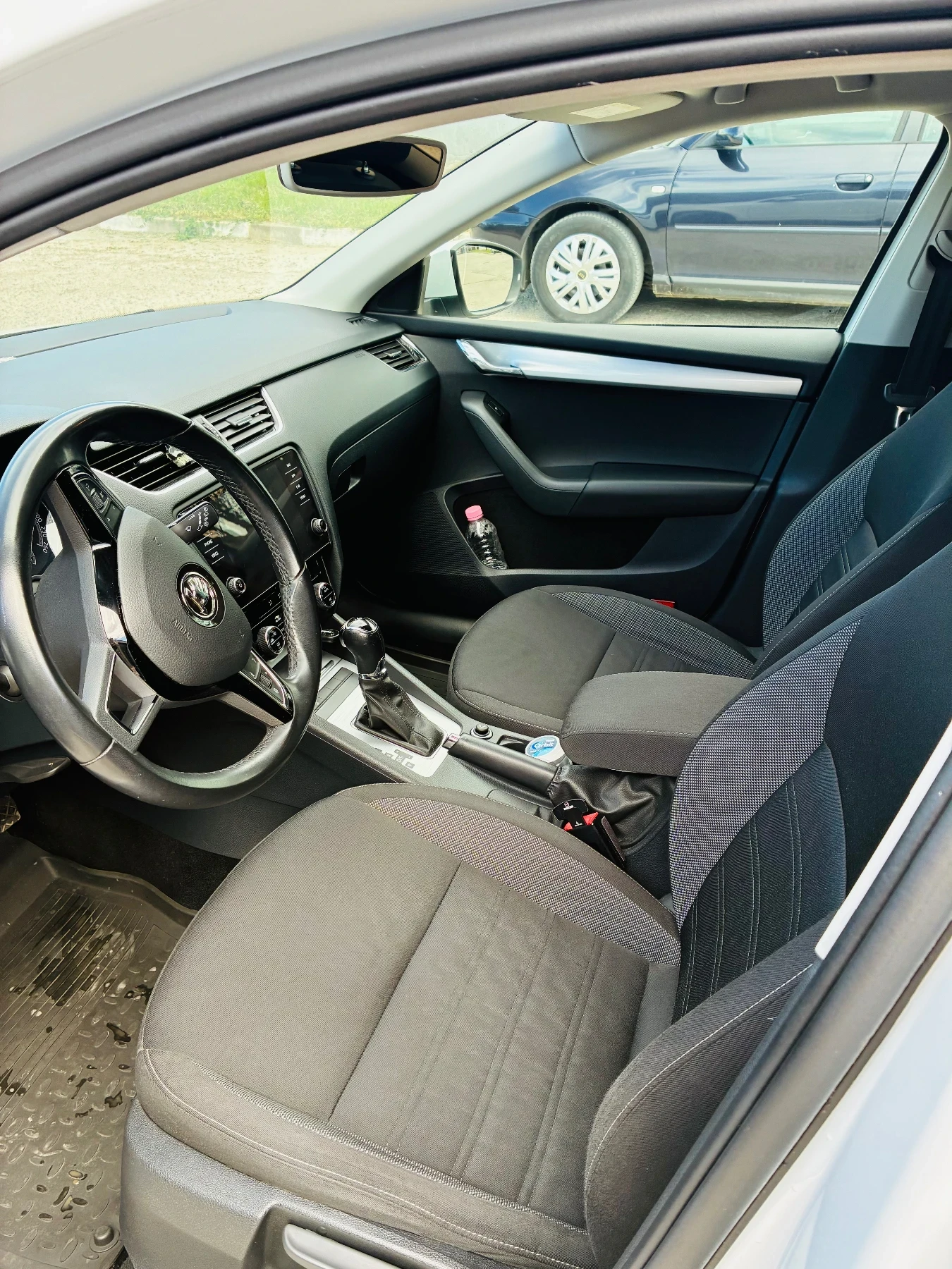 Skoda Octavia  3.   1.6 TDI DSG 7, снимка 11 - Автомобили и джипове - 55600383