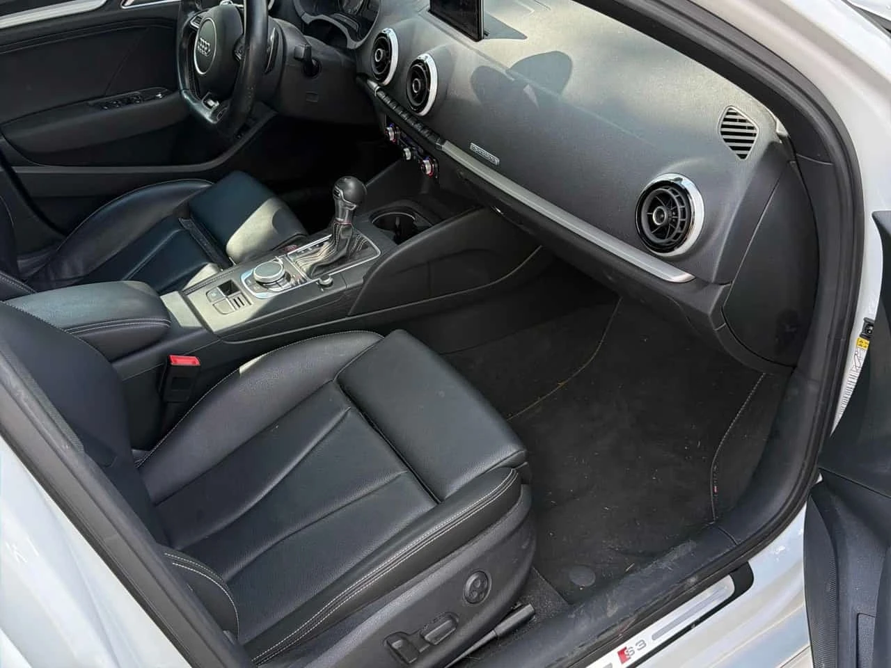 Audi A3 * 2.0T * CARFAX * ОПЦИЯ ЗА ФИНАНСИРАНЕ * , снимка 12 - Автомобили и джипове - 55731006