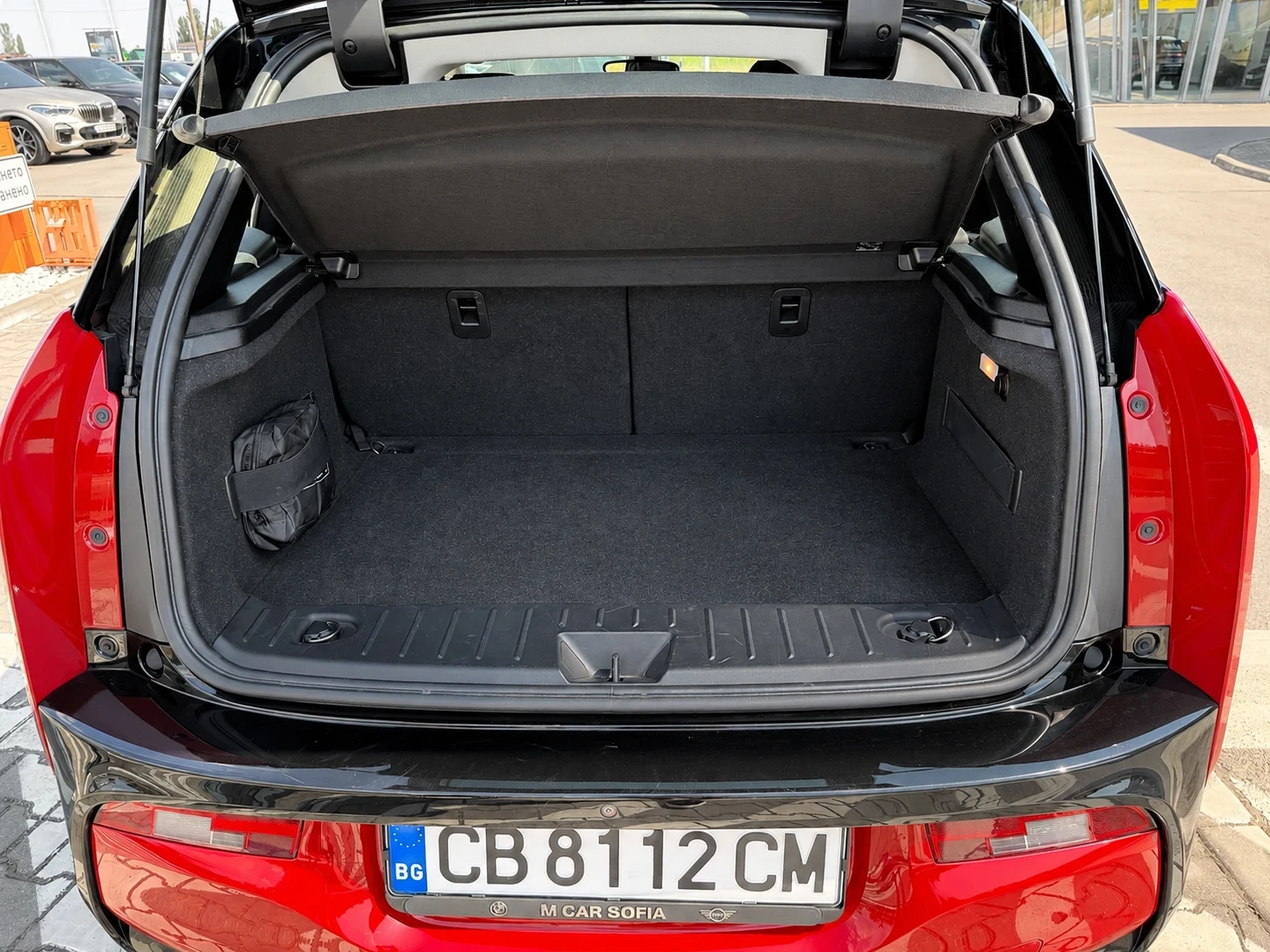 BMW i3 120 Ah | 2019 | 41 000 км | Богато оборудван, снимка 11 - Автомобили и джипове - 55770145