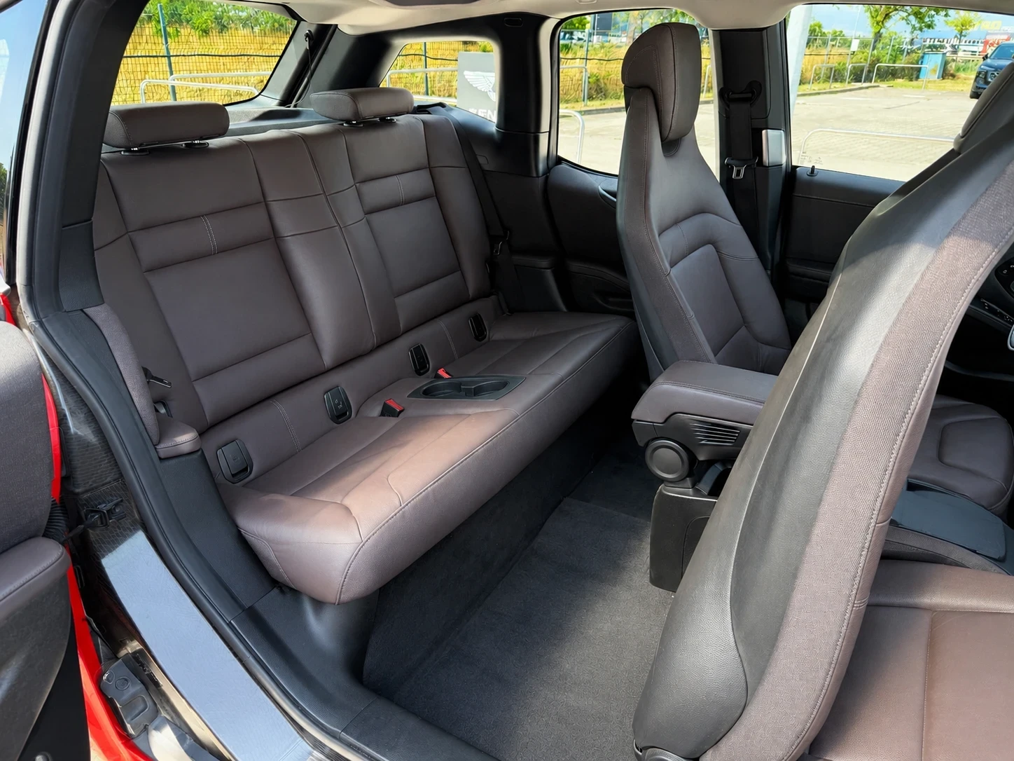 BMW i3 120 Ah | 2019 | 41 000 км | Богато оборудван, снимка 10 - Автомобили и джипове - 55770145