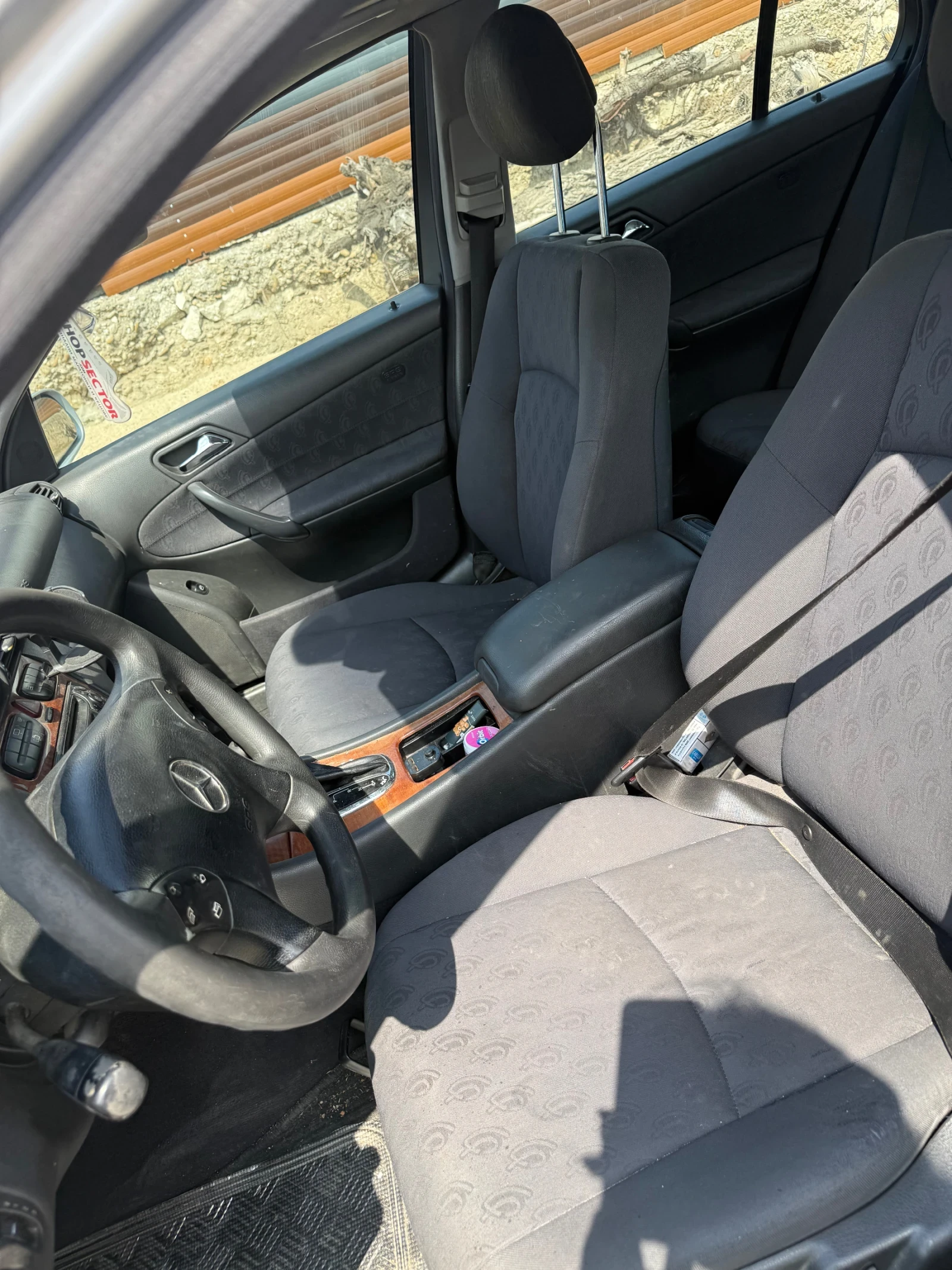 Mercedes-Benz C 220, снимка 7 - Автомобили и джипове - 55824920