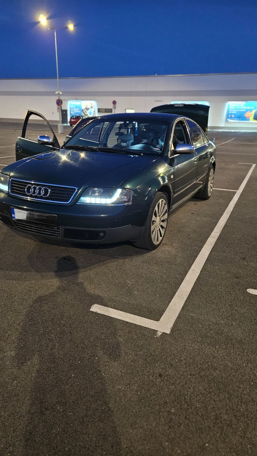 Audi A6 2.4i, снимка 2 - Автомобили и джипове - 55839304