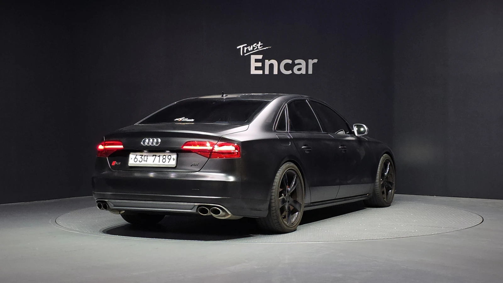 Audi S8 4.0TFSI ' BLACK MATЕ ФОЛИО ' FULL, снимка 2 - Автомобили и джипове - 55902415