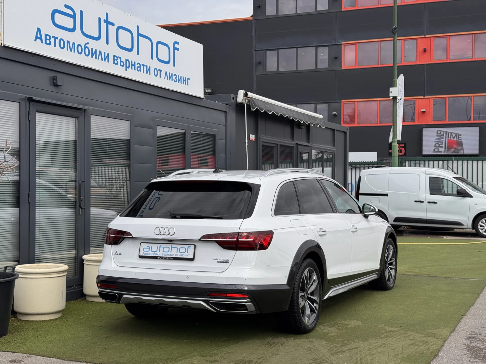 Audi A4 Allroad QUATTRO/2.0TFSI/265K.C./7AT, снимка 4 - Автомобили и джипове - 56233402