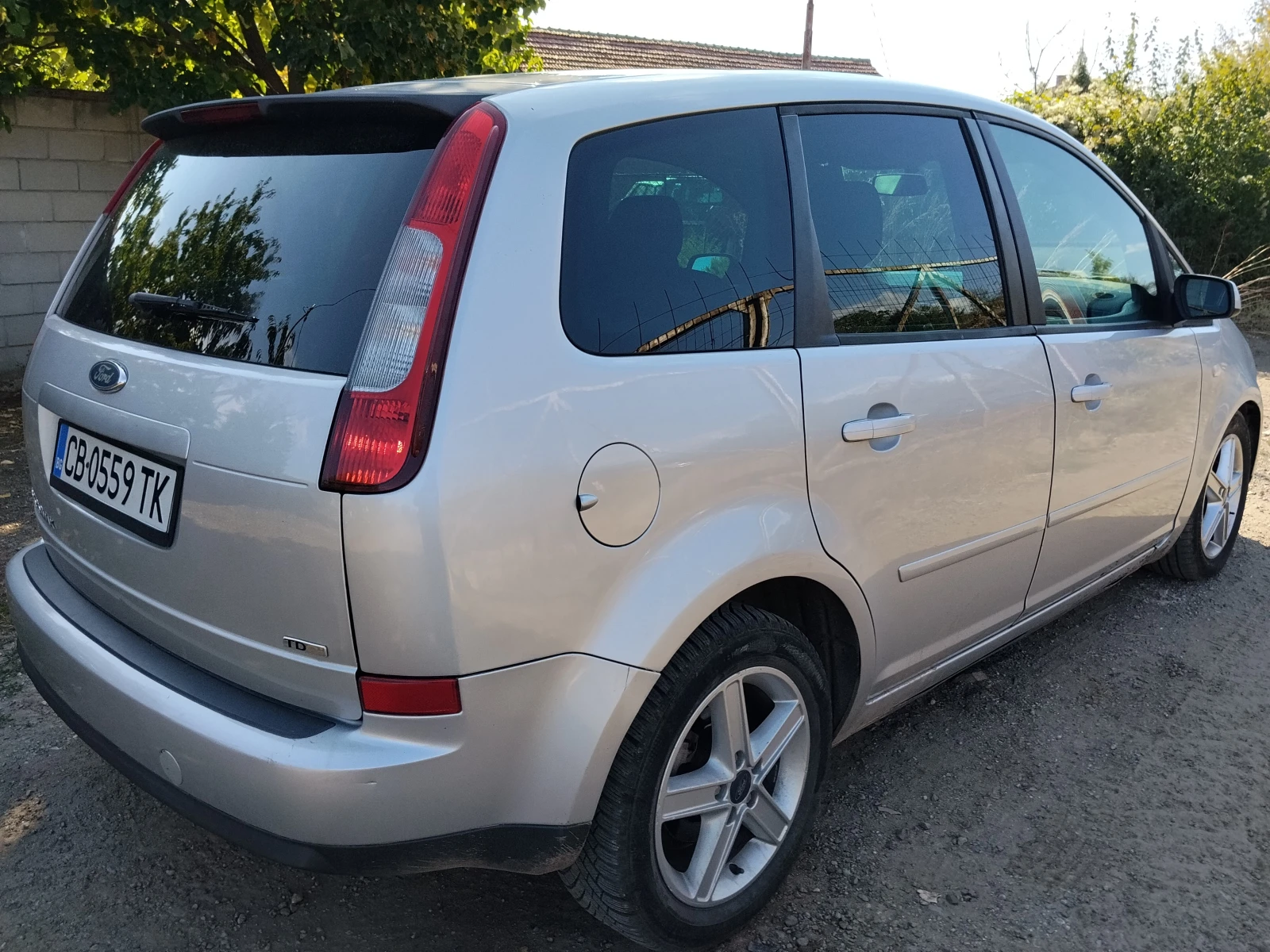 Ford C-max 1.6 TDCI / Е4, снимка 4 - Автомобили и джипове - 56484293