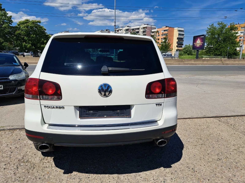 VW Touareg, снимка 5 - Автомобили и джипове - 40600792