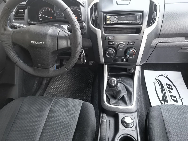 Isuzu D-max 2, 5 d.163 kc  Italia , снимка 10 - Автомобили и джипове - 48145349