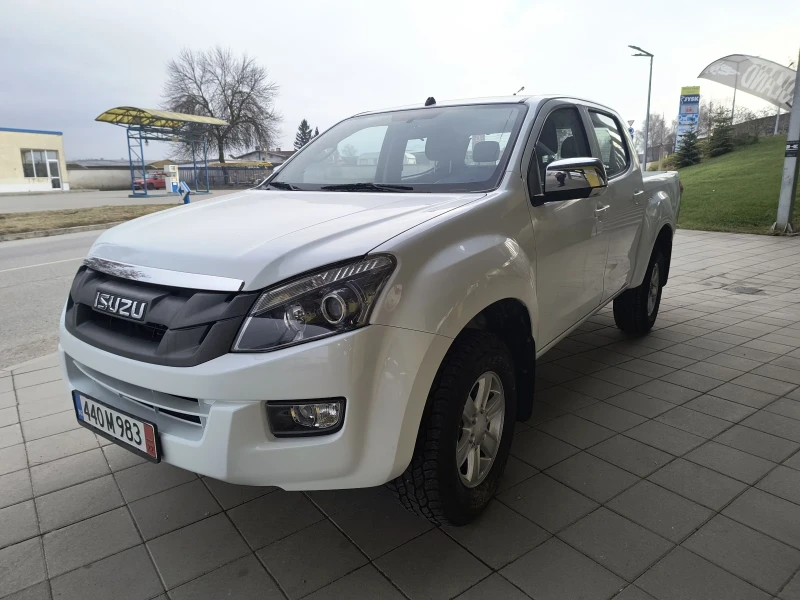 Isuzu D-max 2, 5 d.163 kc  Italia , снимка 2 - Автомобили и джипове - 48145349