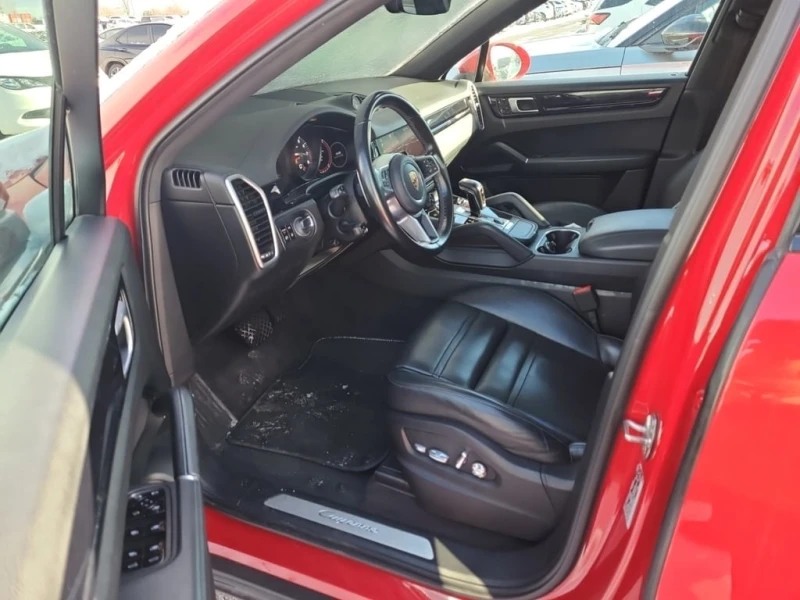 Porsche Cayenne Coupe  CARFAX, снимка 5 - Автомобили и джипове - 52777681