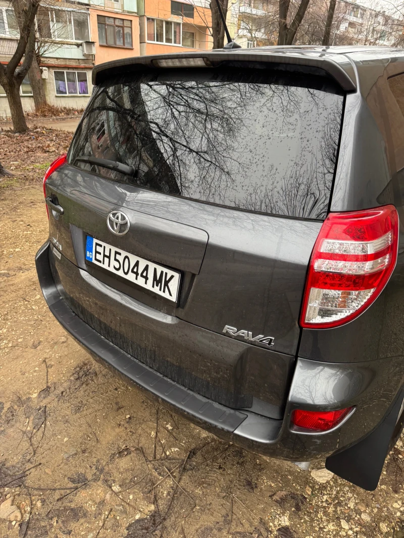 Toyota Rav4 2.2 D4D. 150 , Alcantara , снимка 9 - Автомобили и джипове - 52978314