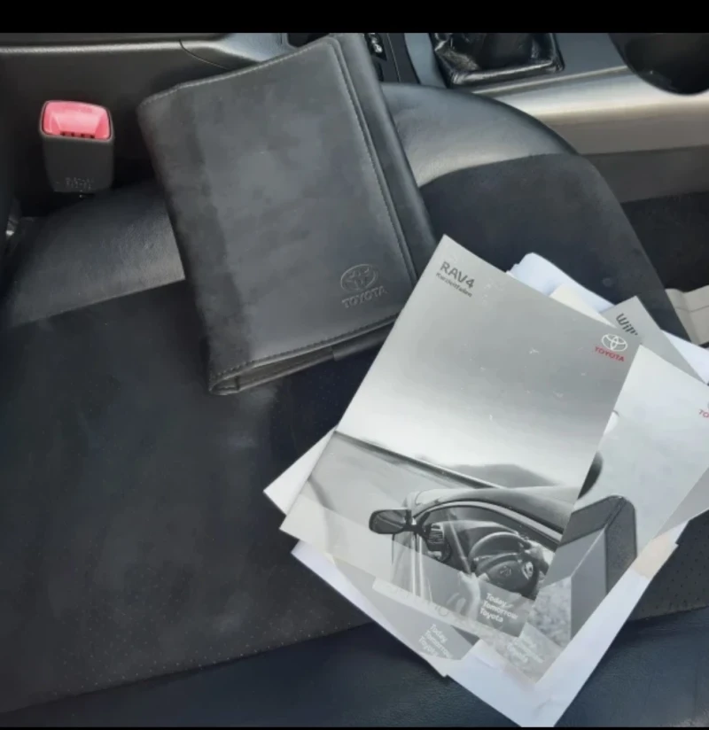 Toyota Rav4 2.2 D4D. 150 , Alcantara , снимка 6 - Автомобили и джипове - 52978314