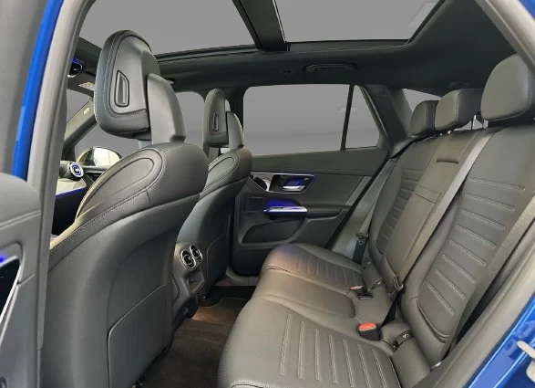 Mercedes-Benz GLC 300 4Matic = AMG Line = Night Package Гаранция - изображение 9