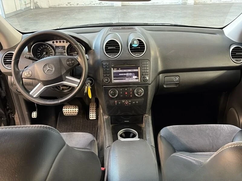 Mercedes-Benz ML 320 * Facelift* 2010г.* , снимка 7 - Автомобили и джипове - 55480549