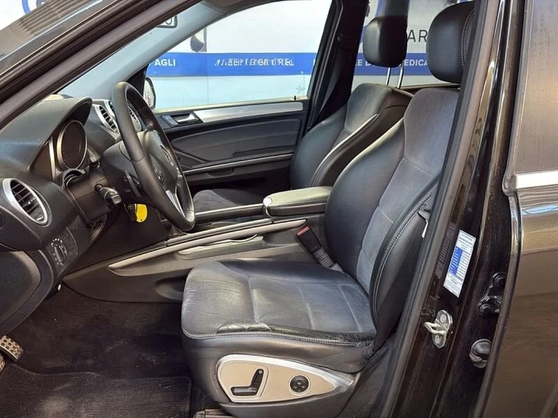 Mercedes-Benz ML 320 * Facelift* 2010г.* , снимка 5 - Автомобили и джипове - 55480549